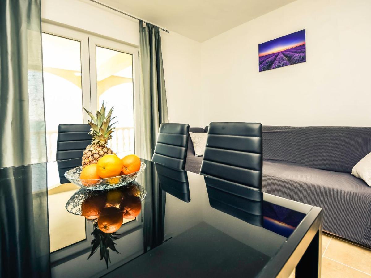Holiday Home Marijana By Interhome Maslenica Eksteriør billede