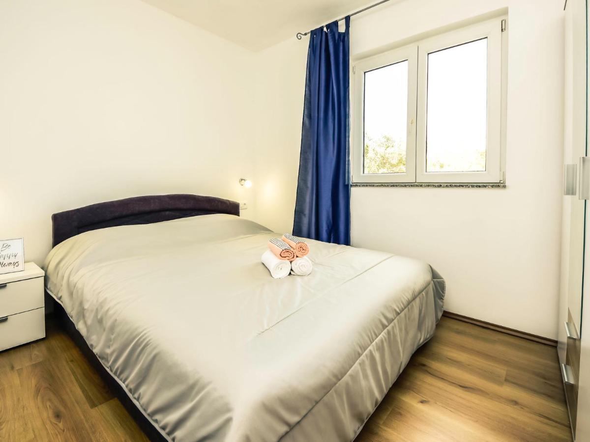 Holiday Home Marijana By Interhome Maslenica Eksteriør billede